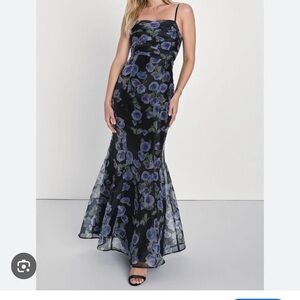 Lulu's famous charm Dress